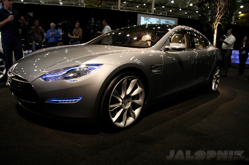 Illustration for article titled Tesla Model S Sedan Concept: $49,900 Seven-Seater Electric To Hit Streets In 2011